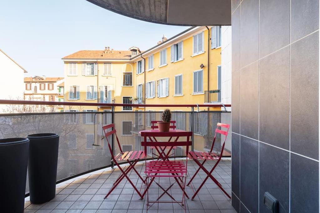 Bezzi Flexyrent A.C. Wifi Appartement Milaan Buitenkant foto